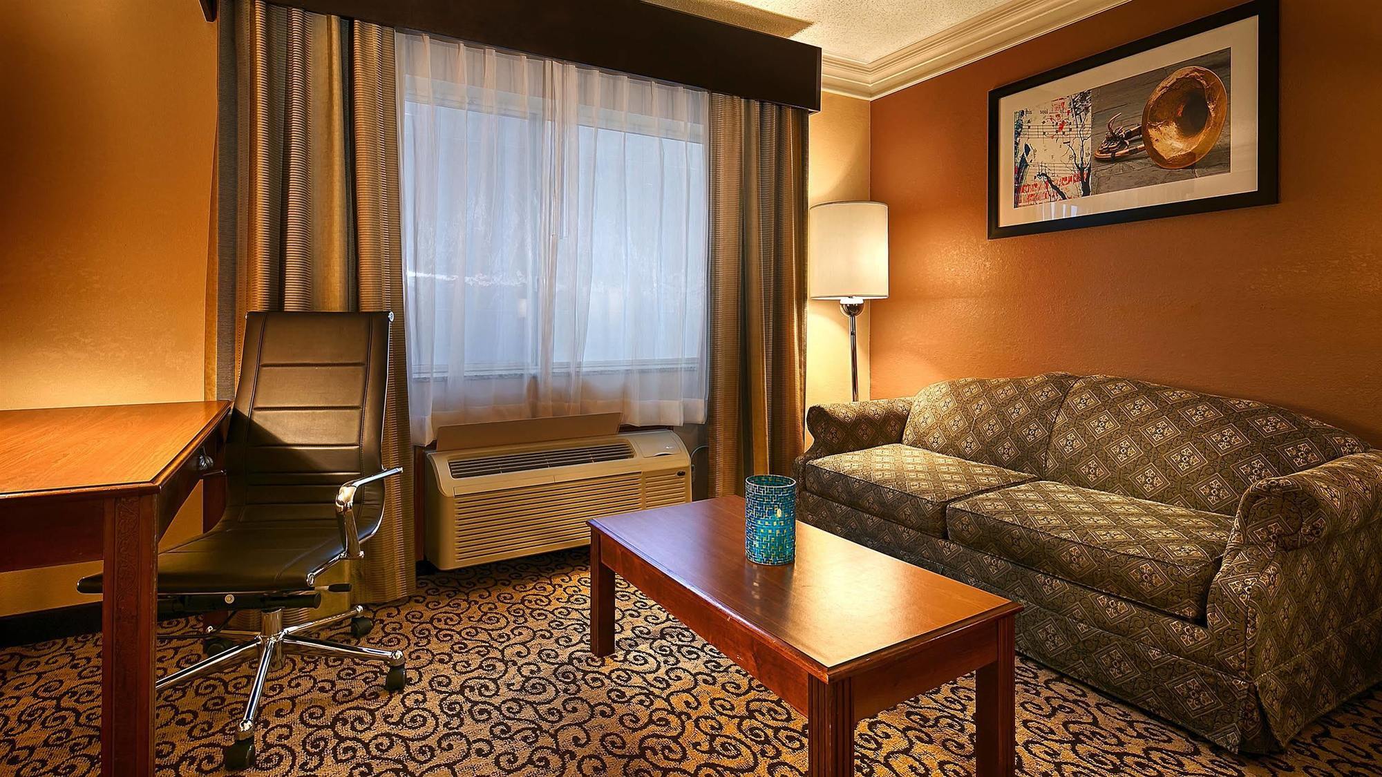 Western Hotel 3*